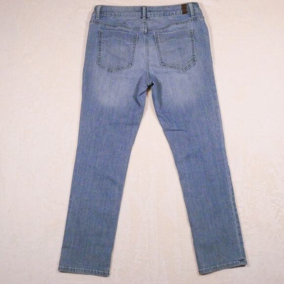 Simply Vera Wang Embroidered Jeans Light Wash Cropped Pants - Picture 2 of 10